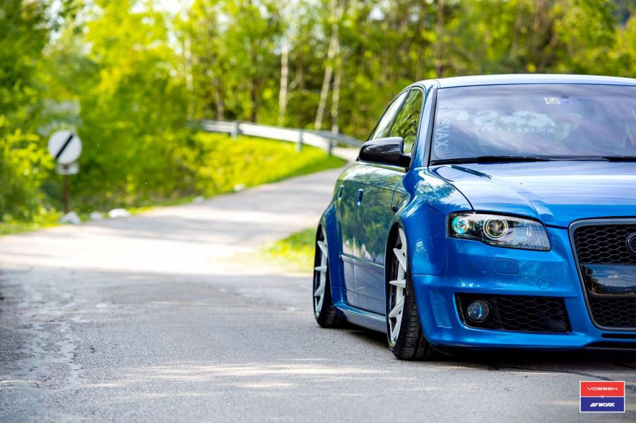 Детали экстерьера Audi RS4 Sedan on Vossen Wheels (VWS-1) 2016 года  (фото 8 из 24)